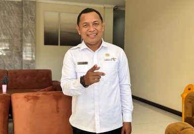 PEMKAB MANGGARAI BARAT MEMELIHARA LOCE UNTUK KESEJAHTERAAN MASYARAKAT PEMKAB MANGGARAI BARAT MEMELIHARA LOCE UNTUK KESEJAHTERAAN MASYARAKAT