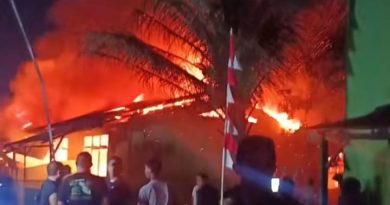 Kebakaran melanda Asrama Tentara Kuanino Kota Kupang
