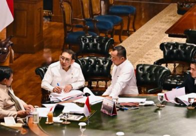 Presiden Prabowo Terima Menteri Kebudayaan Bahas Usulan Gelar, Tanda Jasa, dan Tanda Kehormatan Presiden Prabowo Terima Menteri Kebudayaan Bahas Usulan Gelar, Tanda Jasa, dan Tanda Kehormatan