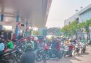 Antrean BBM Mengular di Enam SPBU Kupang, Pertalite Eceran Tembus Rp13 Ribu